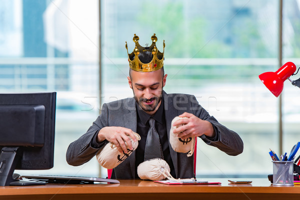 Foto stock: Empresario · corona · dinero · oficina · negocios · trabajo