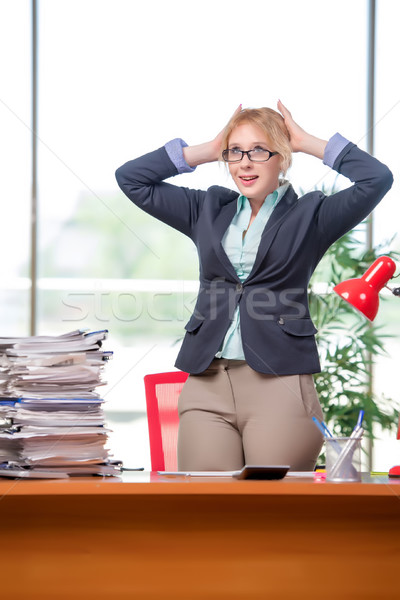 Empresária trabalhando escritório mulher trabalhar empresário Foto stock © Elnur