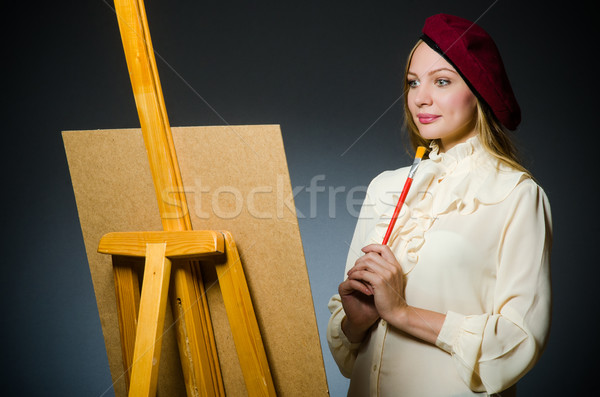 Engraçado artista trabalhando estúdio quadro arte Foto stock © Elnur