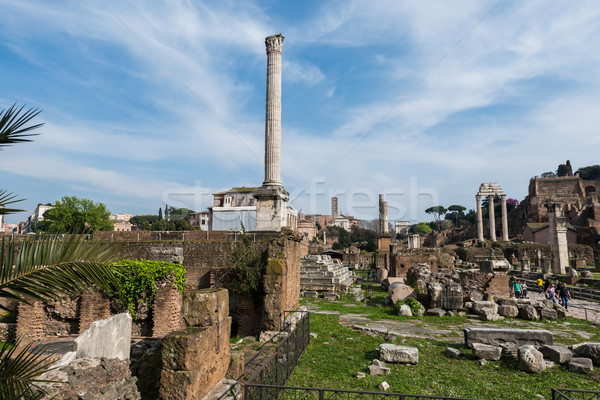Vechi Roma luminos vară zi constructii Imagine de stoc © Elnur