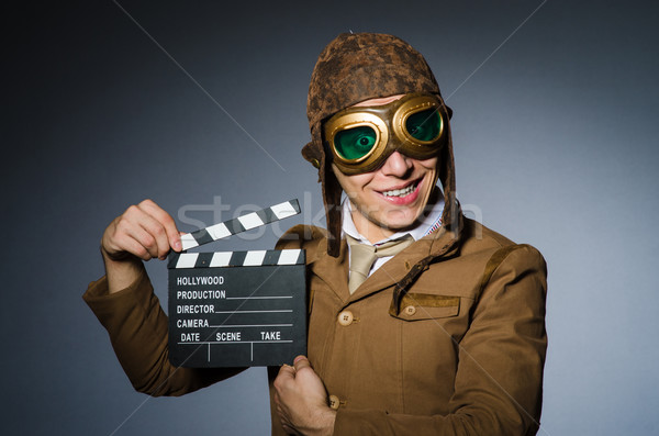 Amuzant pilot ochelari de protectie cască om film Imagine de stoc © Elnur