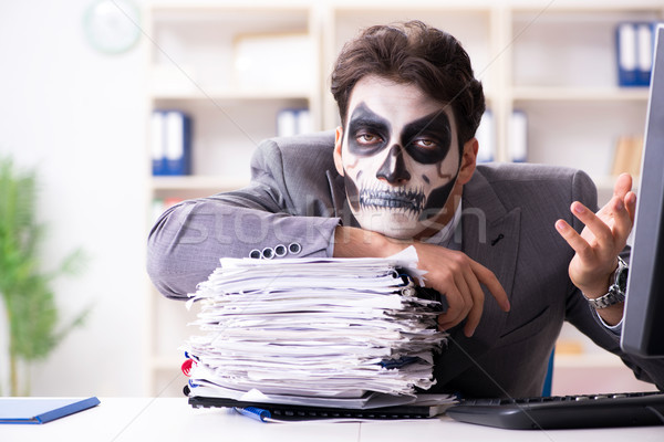 Stock foto: Scary · Gesicht · Maske · arbeiten · Büro · Geschäftsmann
