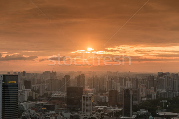 Foto stock: Panorama · Cingapura · linha · do · horizonte · centro · da · cidade · negócio · céu