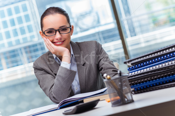 Fiatal üzletasszony dolgozik iroda üzlet boldog Stock fotó © Elnur