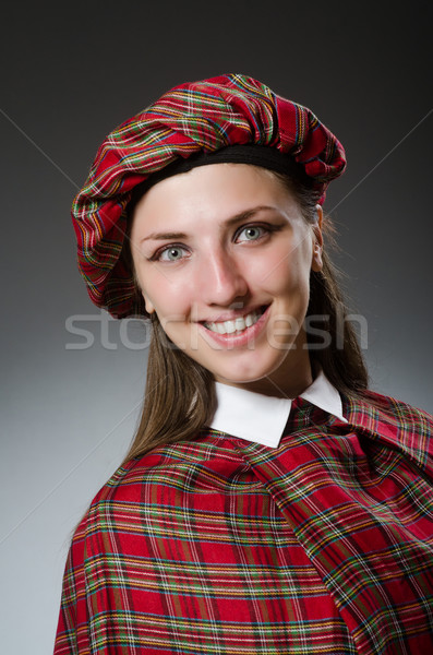 Kobieta tradycyjny odzież szczęśliwy worek Zdjęcia stock © Elnur