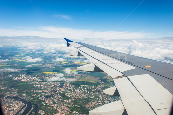 Avião asa fora janela tecnologia azul Foto stock © Elnur