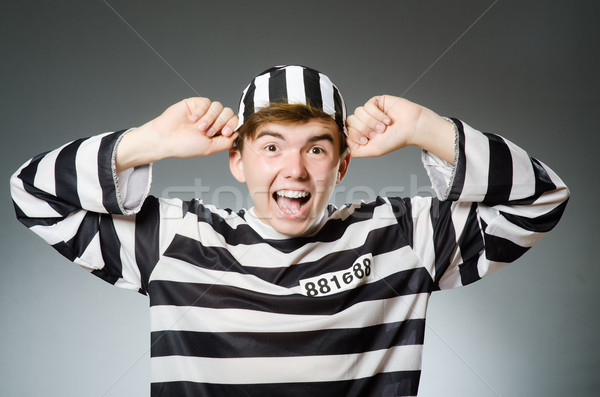 Amuzant prizonier închisoare om bilă bloca Imagine de stoc © Elnur