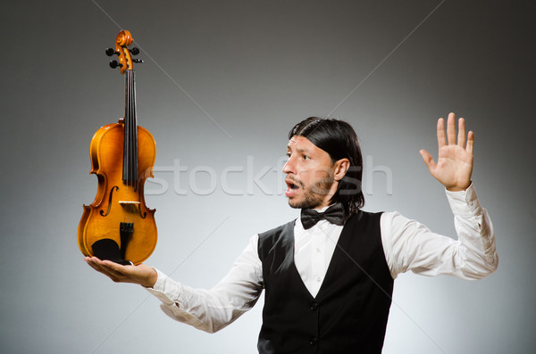 [[stock_photo]]: Homme · jouer · violon · musical · art · drôle