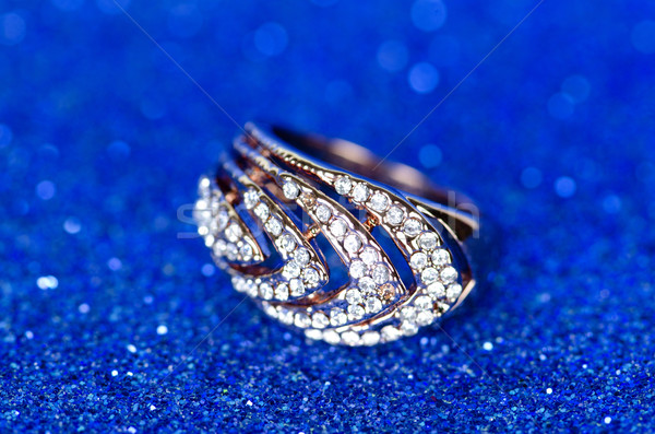 ékszerek gyűrű kék háttér lánc gyémánt Stock fotó © Elnur