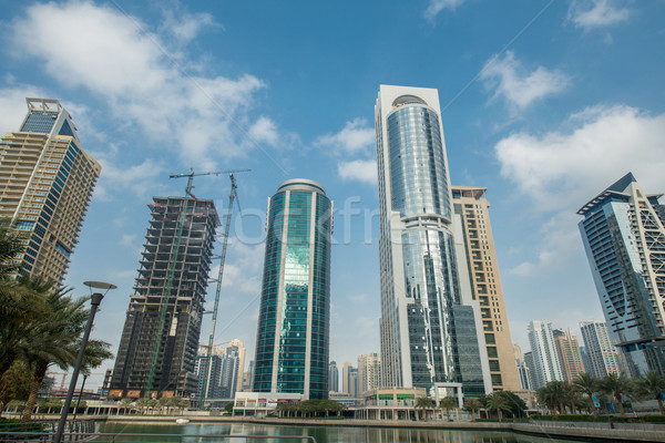 摩天大樓 迪拜 水 業務 天空 商業照片 © Elnur