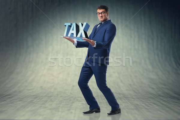 Geschäftsmann groß Steuern Internet Zeit Stock foto © Elnur