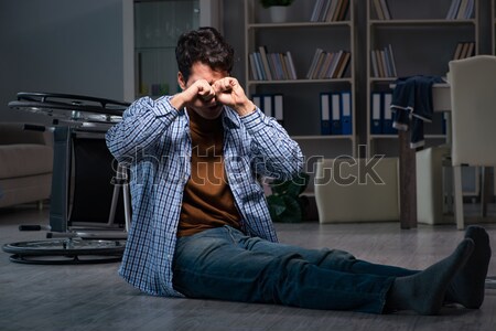 Kétségbeesett férfi gondolkodik öngyilkosság pár szomorú Stock fotó © Elnur