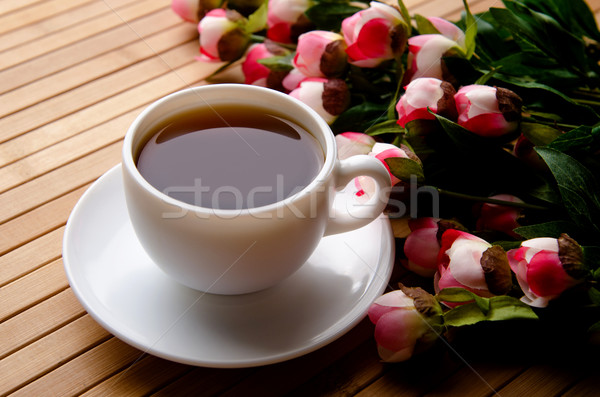 Tasse thé restauration fleurs feuille verre Photo stock © Elnur