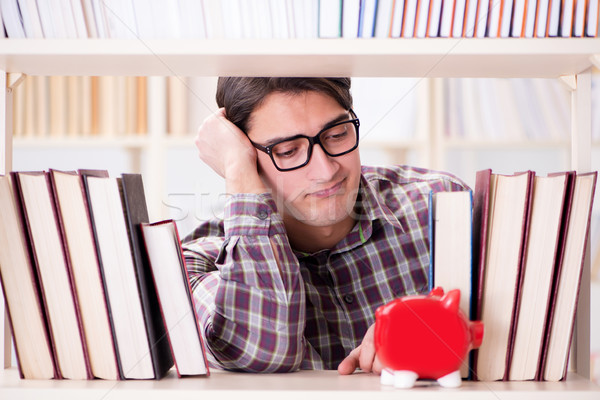 Jovem estudante caro livros didáticos dinheiro feliz Foto stock © Elnur