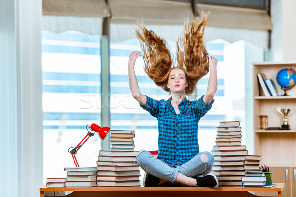 Jeunes Homme étudiant examens fille livres [[stock_photo]] © Elnur