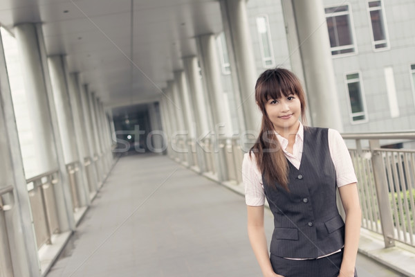 Atractivo mujer de negocios retrato fuera Taiwán Asia Foto stock © elwynn