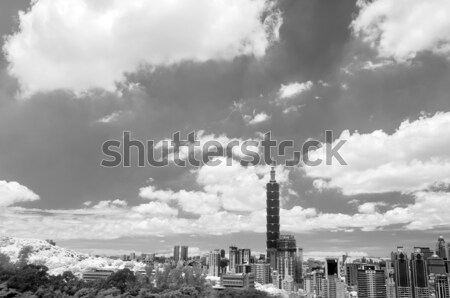 Cityscape drammatico nubi cielo infrarossi fotografia Foto d'archivio © elwynn