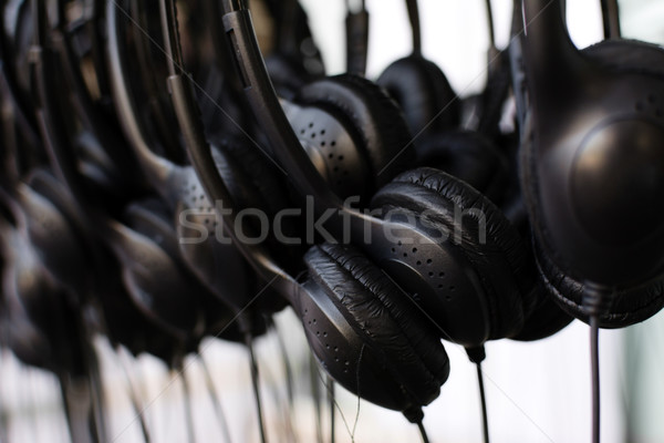Schwarz Paar Kopfhörer viele Musik Stock foto © elwynn