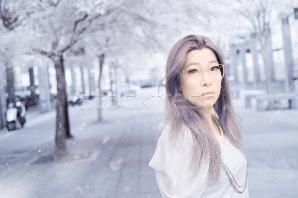 Asian bellezza glamour signora neve volare Foto d'archivio © elwynn