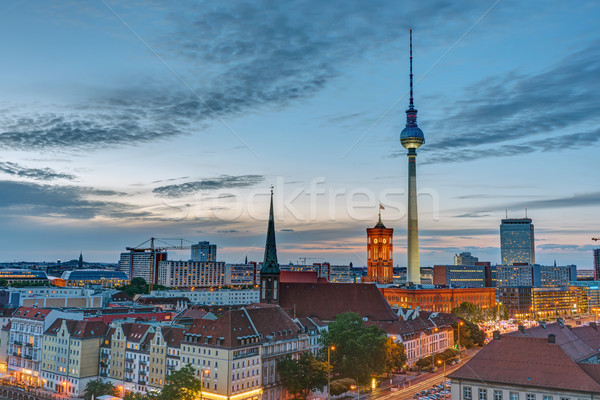 Televisão torre pôr do sol Berlim céu edifício Foto stock © elxeneize