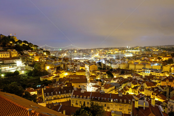 Lisboa noite ver castelo ponte cidade Foto stock © elxeneize