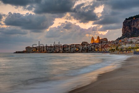 Sicília nascer do sol praia água casa montanha Foto stock © elxeneize