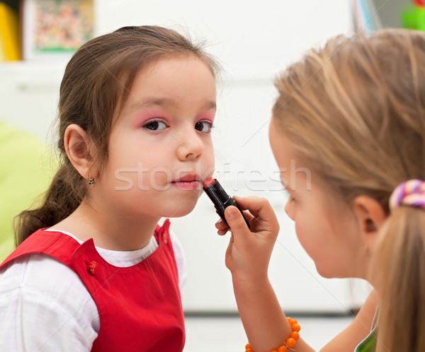 Lippenstift kleines Mädchen Freundinnen Mund Auge Stock foto © emese73