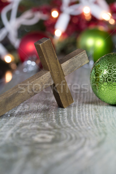 [[stock_photo]]: Bois · christian · croix · Noël · décorations · neige