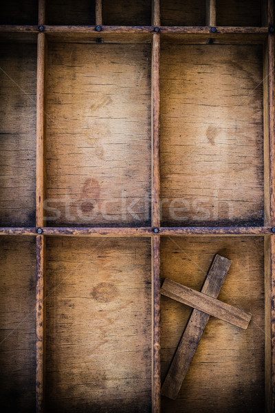 Vintage cruz cajón madera Foto stock © enterlinedesign