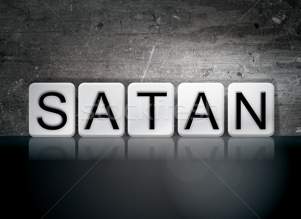 Satana pardoseala de gresie litere cuvant scris alb Imagine de stoc © enterlinedesign