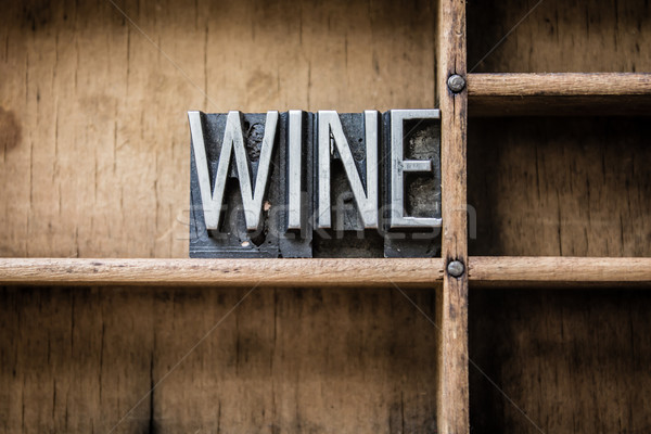 Vin type tiroir mot écrit Photo stock © enterlinedesign