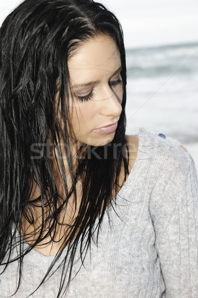Lány mély gondolatok tengerpart ausztrál fej Stock fotó © epstock