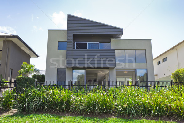Zdjęcia stock: Nowoczesne · australijczyk · domu · dwa · front · niebo