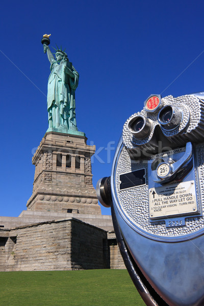 Statue of Liberty and binoculars Stock photo © ErickN