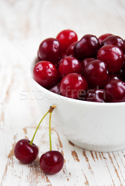 Stockfoto: Vers · kersen · kom · rijp · witte · houten