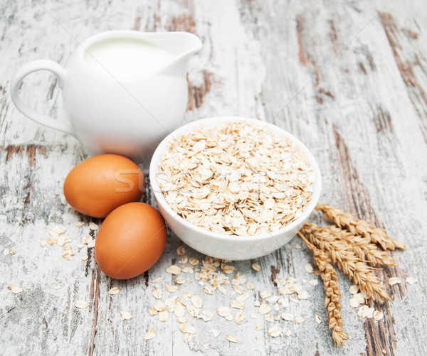 Stock photo: Bowl of oats 