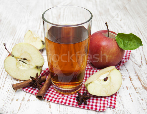 Succo di mela fresche mele legno alimentare foglia Foto d'archivio © Es75