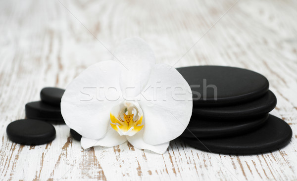 Spa kamienie Orchidea kwiat charakter Zdjęcia stock © Es75
