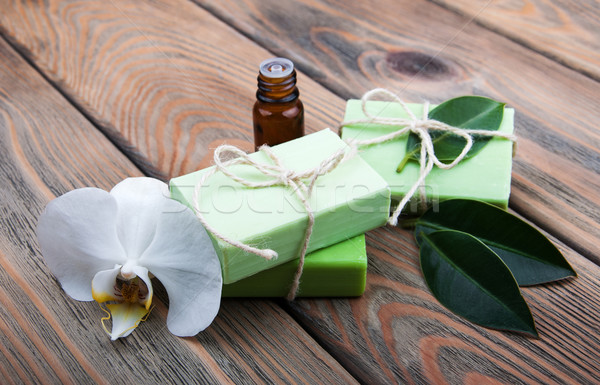 Foto stock: Naturalismo · feito · à · mão · sabão · óleos · flor