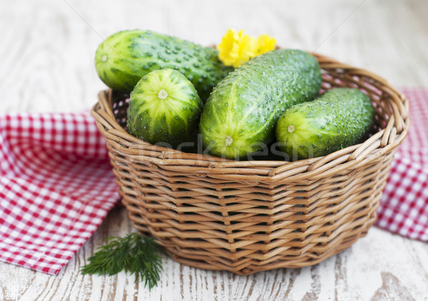 Concombres panier vert bois nature légumes [[stock_photo]] © Es75