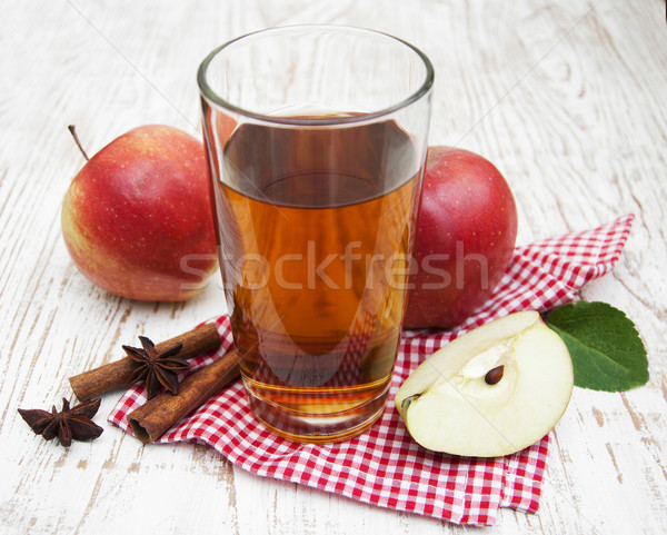 Succo di mela fresche mele legno alimentare foglia Foto d'archivio © Es75