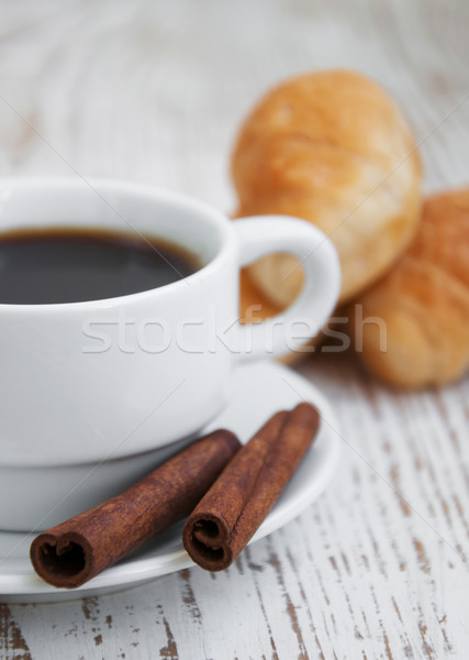 Croissant café copo comida tabela café Foto stock © Es75