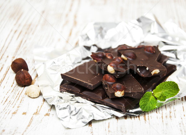Chocolate escuro nozes comida madeira chocolate Foto stock © Es75