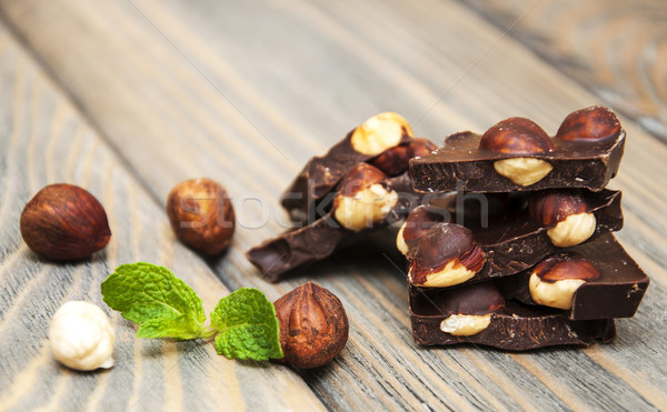 Foto stock: Chocolate · escuro · nozes · comida · chocolate · fundo