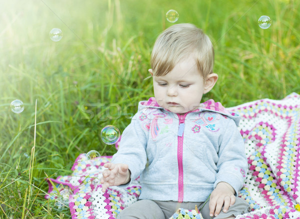 удар пузырьки Cute девушки парка детей Сток-фото © Es75