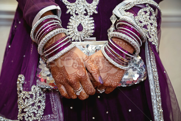 Braut Kupplung Tasche tragen lila halten Stock foto © esatphotography