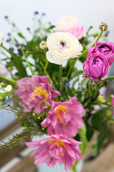 Incroyable rose tulipes vase bouquet amour [[stock_photo]] © Escander81