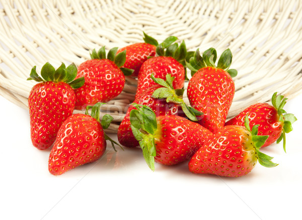 Fresas hojas aislado blanco alimentos fondo Foto stock © EwaStudio