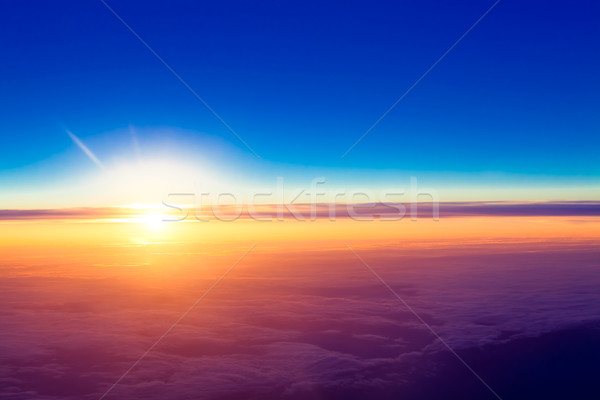 Sonnenuntergang Höhe 10 km dramatischen Ansicht Stock foto © EwaStudio