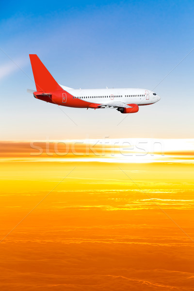 [[stock_photo]]: Avion · ciel · coucher · du · soleil · avion · bleu · sunrise